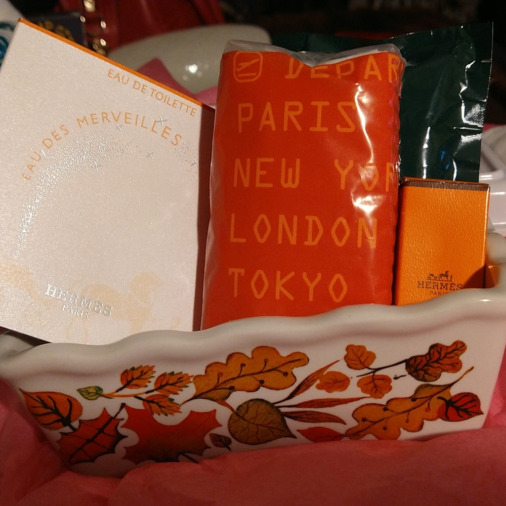 2 mini pans microwave and dishwasher safe